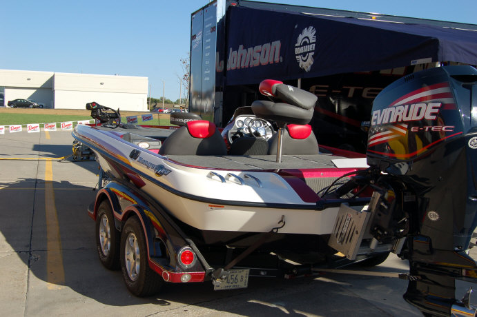 8CC99F68-0BFD-480A-8225-C7C065C61C4D