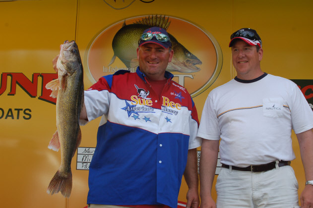 8CCDCDC0-58ED-46E0-8FC3-D35790421D14