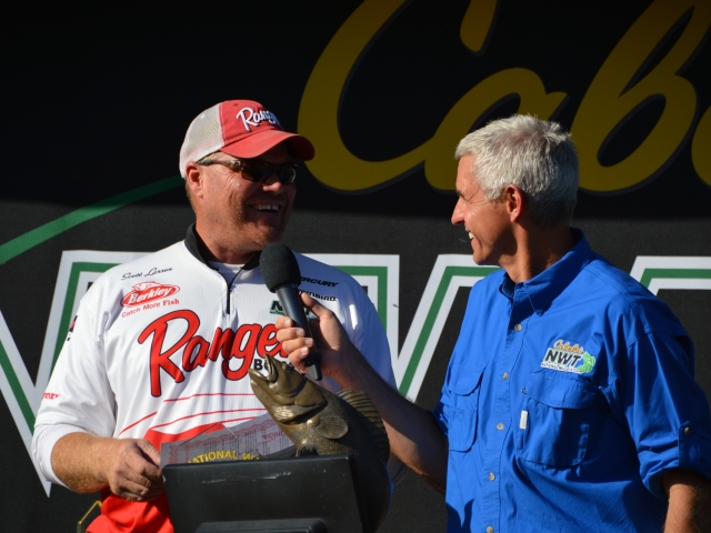 8D1F1648-A461-4FA7-83EC-79605CBB0E77