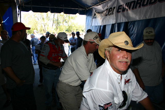 8D31F843-2E23-492F-BD0B-256B9D7C3F0D