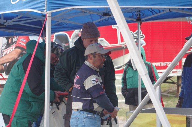 8D3A6272-AF76-4A2F-9A63-D0577647B531