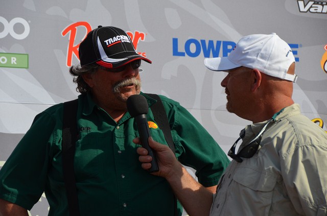 8D47107B-79FC-4599-A68F-2F18F8801854