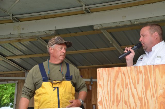 8D4F8D3B-30C8-4CC3-A2EA-1C9D022359D8