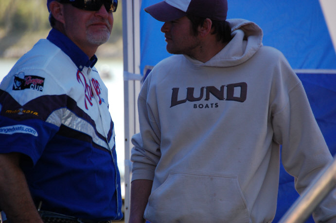 8D553AEB-65B0-4CED-AA99-85BB7FA04F4E