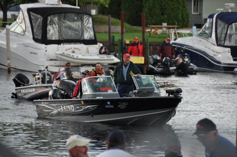 8D697996-E757-45C2-9437-0A34F0A60547