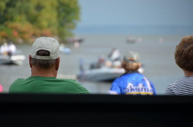 8D96BBB6-4484-48E0-ADA0-F0E8AE9F714D