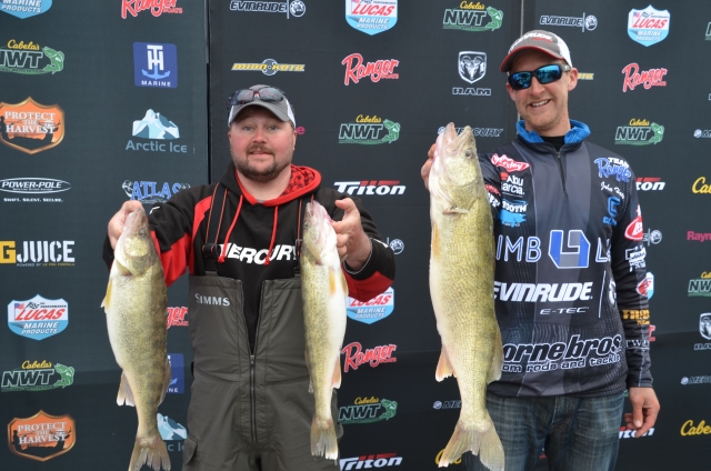 8D9C4176-6AED-4979-A42B-7A47EB67CCAE