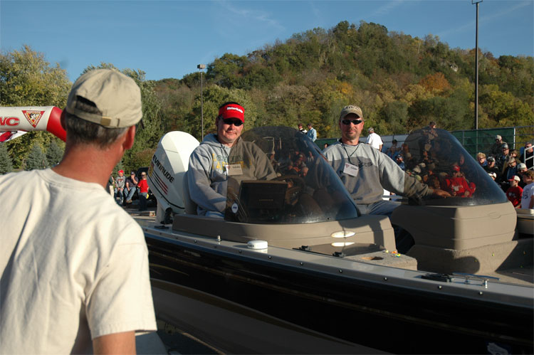 8DB9AAC0-FFB3-48B3-AA25-B64B172C962D