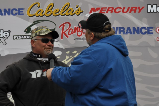 8DD574F2-91D8-4CE9-85E8-3C153C483816