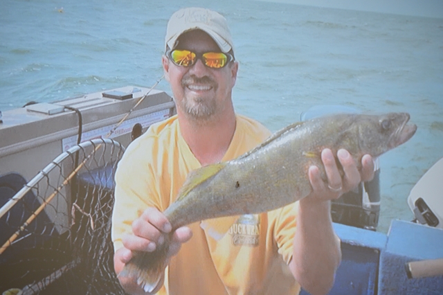 8DF2885D-D55D-49B4-827C-5498B21BD22B