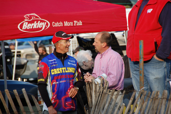 8E0118B1-682C-4976-8E4F-B8CB81E71C08