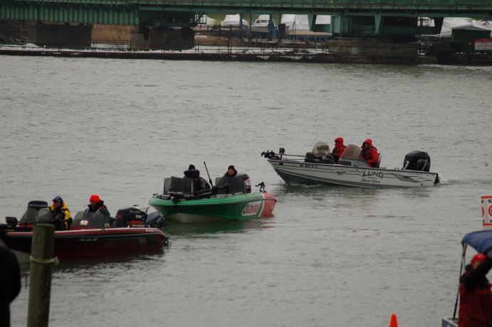 8E0EF907-4F02-4D3A-8B1A-16582588697F