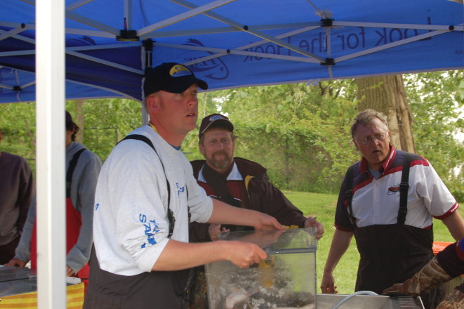 8E143686-280B-4BC4-914A-EF16E8FCFCAC