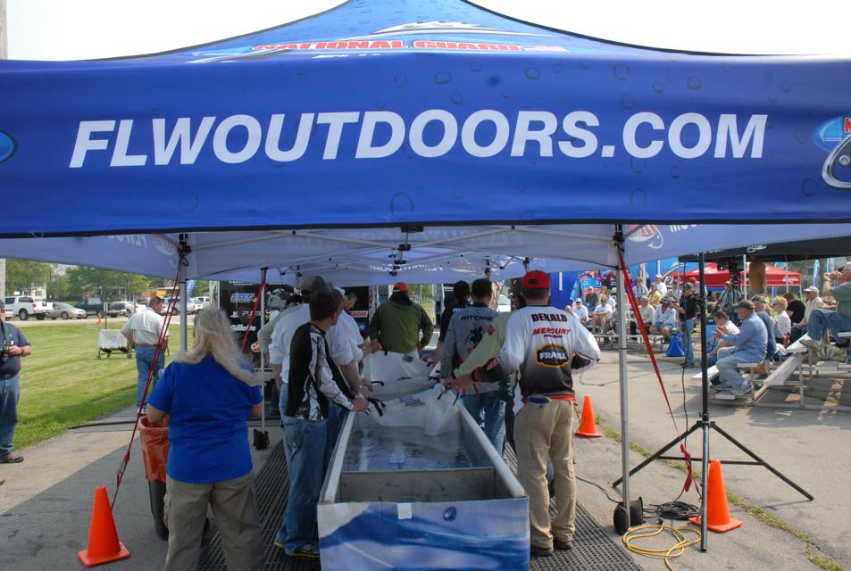 8E1B589F-B023-4C1B-9447-DC29712440FB