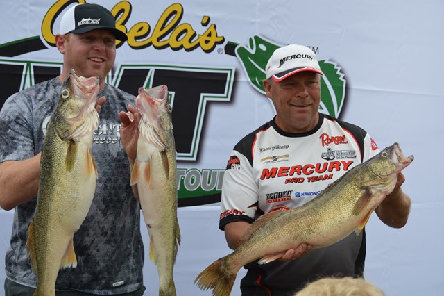 8E67F7BA-84BE-4C4A-9B6B-8624DDA49A81