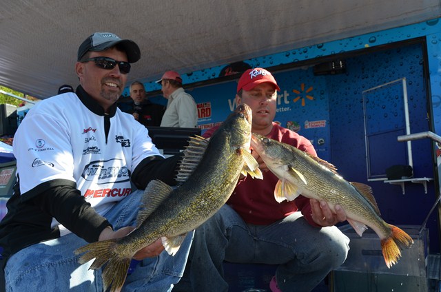 8E90BEE0-0C65-49F5-B091-1EDAF783E94B