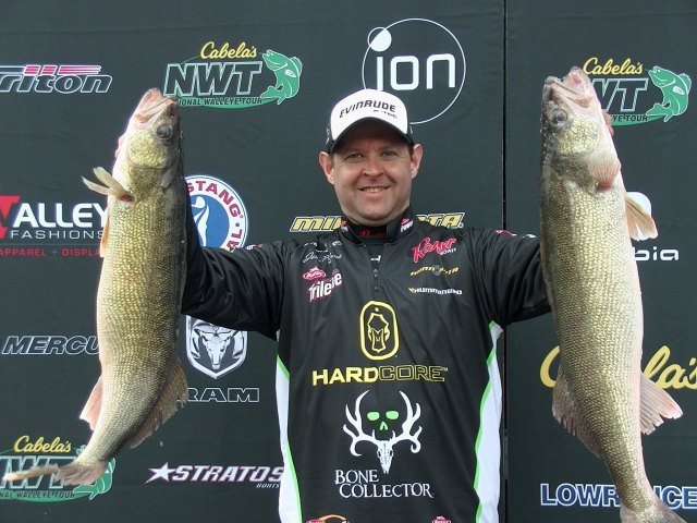 8EA9D524-A040-4718-BB3A-ABD82EE5EBE0