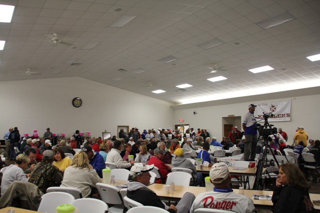 8EACDD34-D071-49A4-8704-E25F381D6971