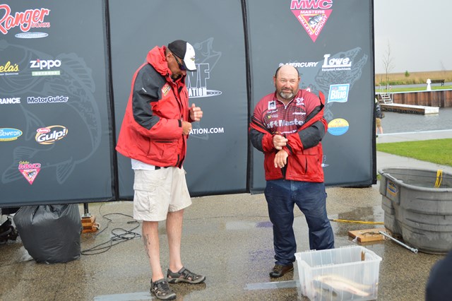 8EB42BA2-06E0-48D1-8EF0-AF21FEFFCCC3