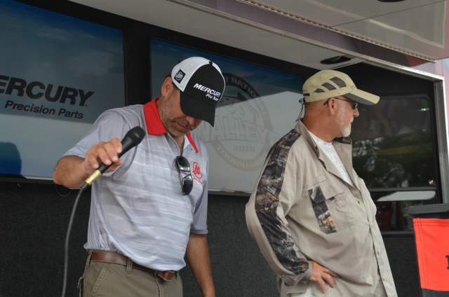 8EB826CF-F64F-4DE2-AD33-2B7FBE57DE4C