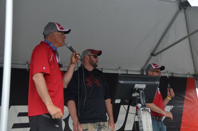 8EE49354-D007-4194-8D9F-692B421FE240