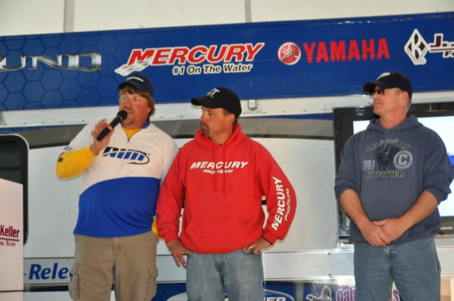 8EEB01A7-62AE-44C4-B667-3CA14B5E2501