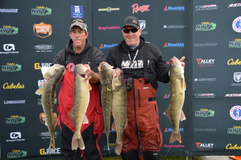 8F15DA20-5FE1-4F68-ABAB-08E6CE019E8E