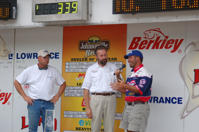 8F1BA731-6597-4554-AB6E-E0893DCC20FA