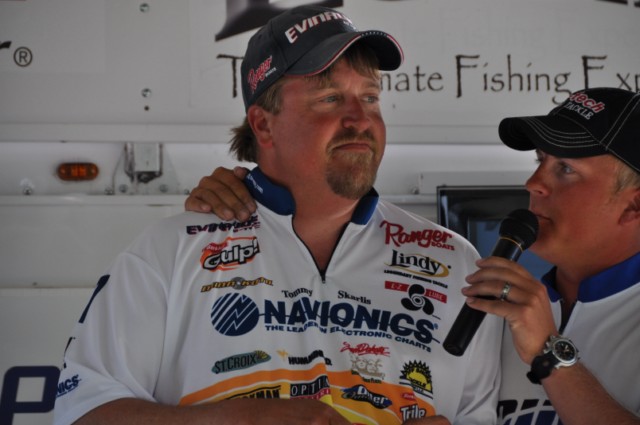 8F635C3B-35B6-47F2-A854-9B56FD27C7B2