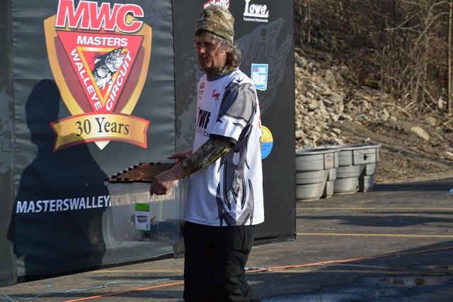 8F65D485-183E-4AEB-ADC7-1E9CA216132B