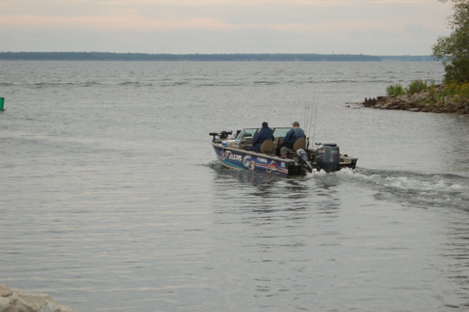 8F68DE61-FC55-4973-8004-0B13376E9610