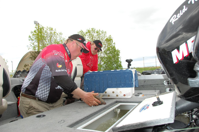 8FA022D7-F094-4D01-AC9E-AAE25333B6D1