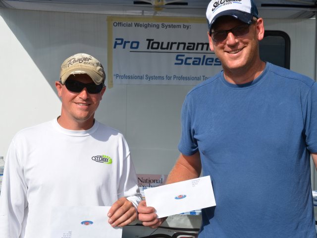 8FB24822-7796-4E72-A506-3CC5C6F3BA33