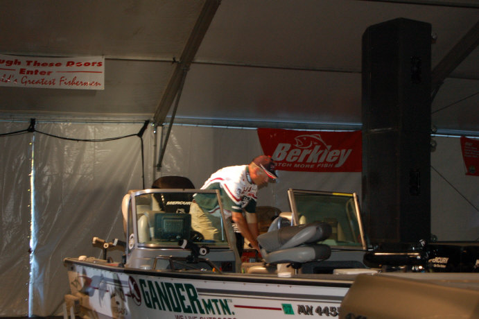 8FD20DFF-AA34-4308-BBA4-199B4CD1F67E