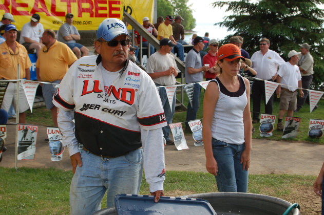 8FD7BD66-A94F-46A5-B543-E8332974BC9B