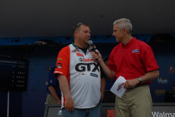 8FE91124-1B9D-42CC-AA6E-71BBFB888F5F