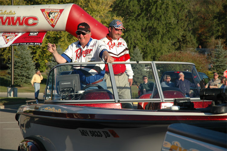 8FEDFA04-FE60-4BDB-B750-53F8719A41BF