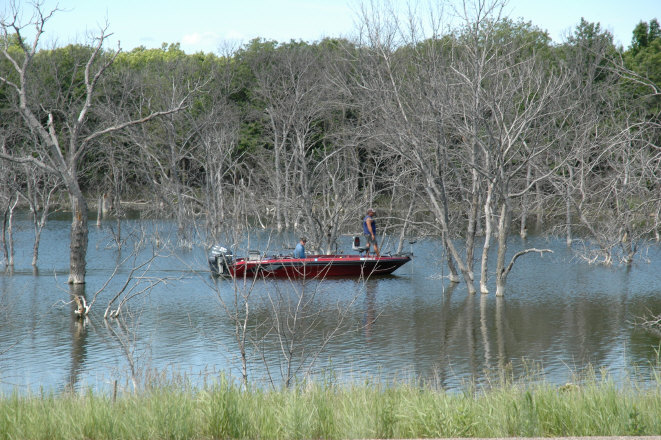 8FFCC708-B852-4233-8109-15F6D41F777E