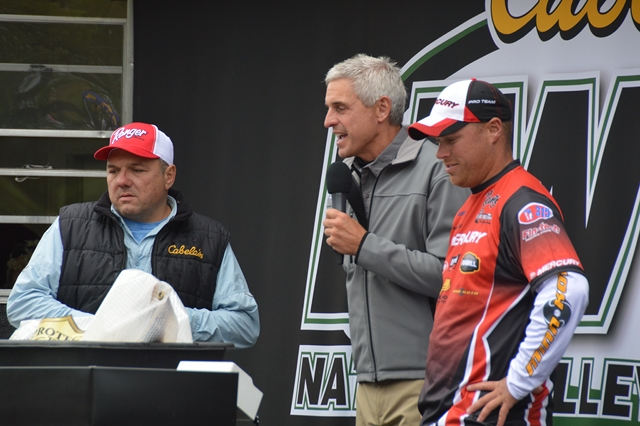 9007B4E8-1D67-42F4-9151-C211F80AFAB2