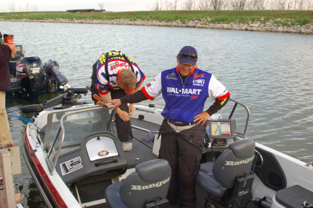 9039F7D9-06D2-494A-9552-162C42FF3BD1