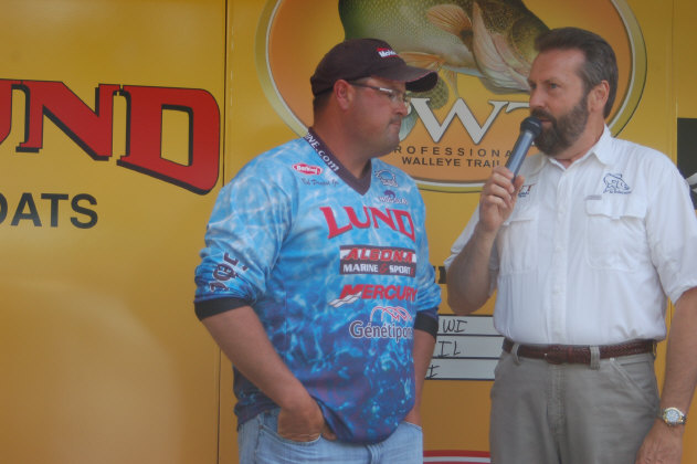 9042AE66-7AAE-4199-8AD8-50DBB9739136