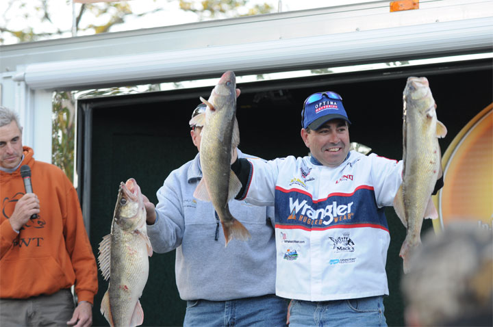 9061FA9D-0684-4B49-B097-5AF0BDFF02B6