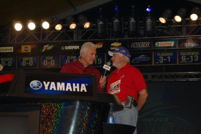 909D9AE9-3063-4AB7-ABEE-DA15AF714639