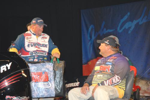 90AAFDAF-680C-4796-AF9B-E6E5E27D79DF