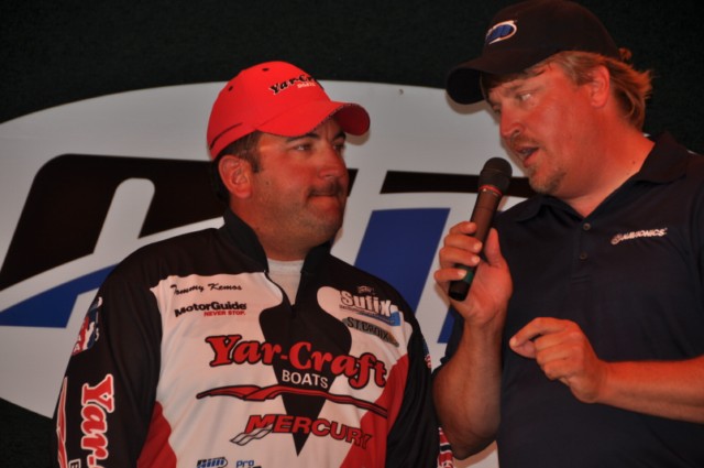 90B1D832-0C37-46CB-AB54-9E7BF80A4CF3