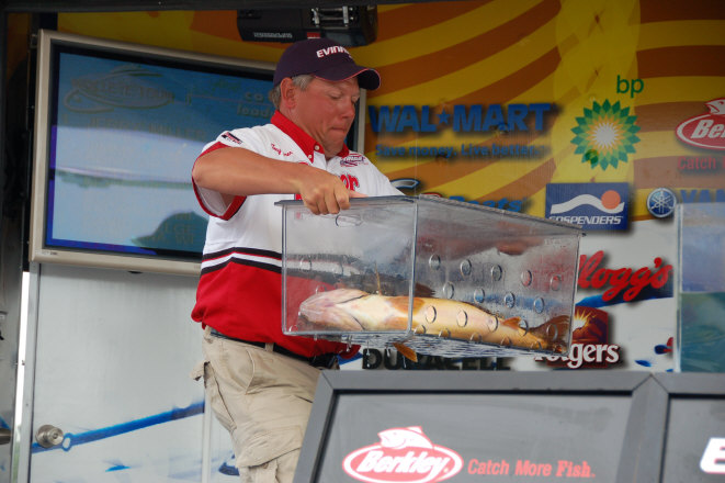 90BC36E5-A981-4E9F-AC6A-9E1ADF871641