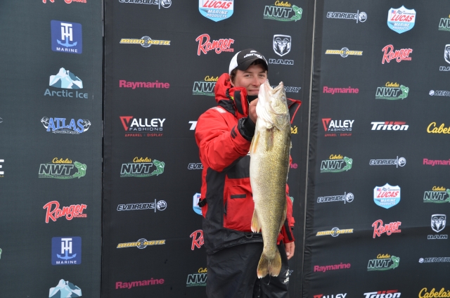 91039F8B-A8B8-4555-997E-142405359A05