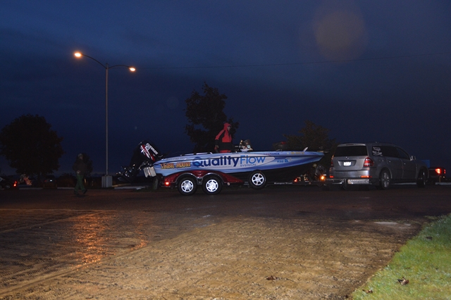 9187C9FF-7C2B-4014-A5E9-3407E5710E29