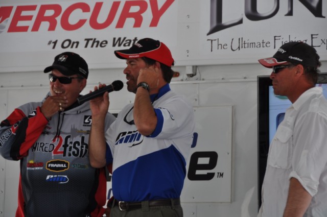 918CF699-241F-4EF2-8C58-CF926E2E4B66