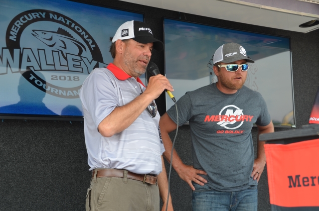 91F42860-BE11-4C37-A29E-1F15B476074F